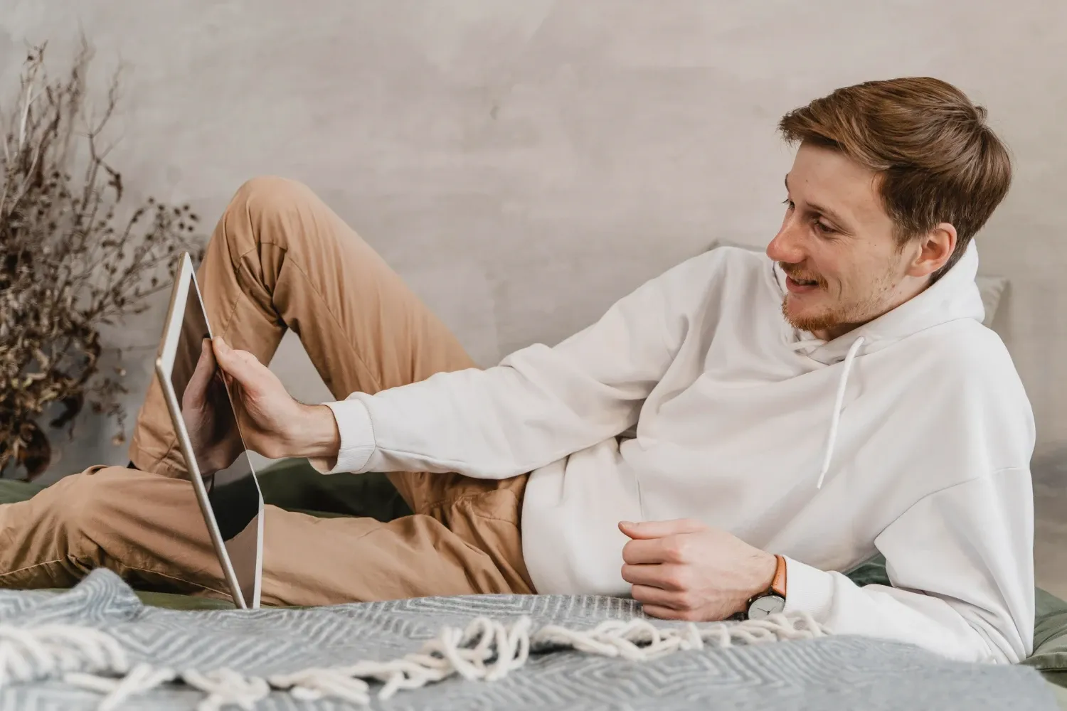 Schedule Automatic Software Updates Lifehacks